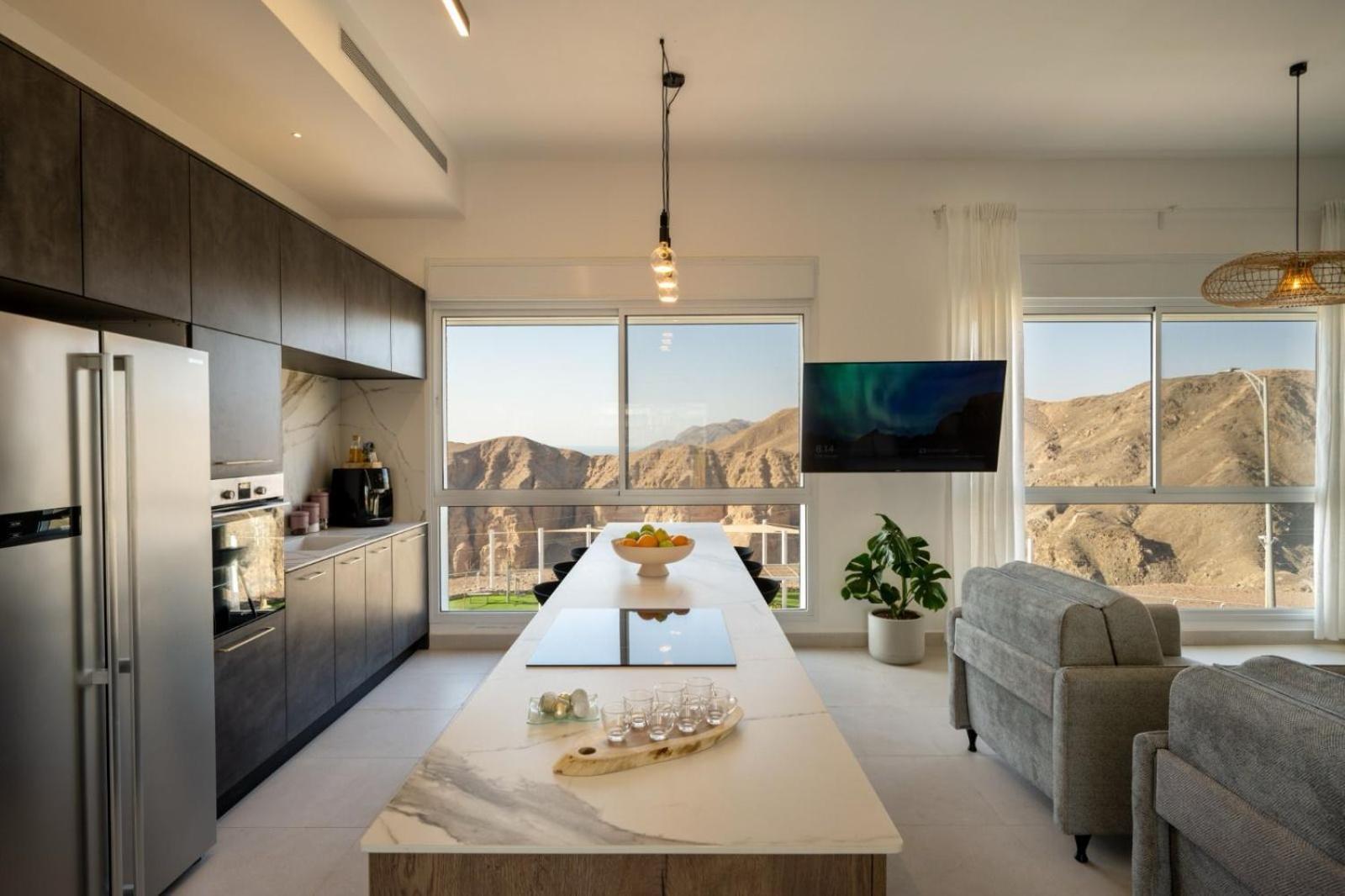 Mountain And Sea View - Penthouse With Private Pool Leilighet Eilat Eksteriør bilde