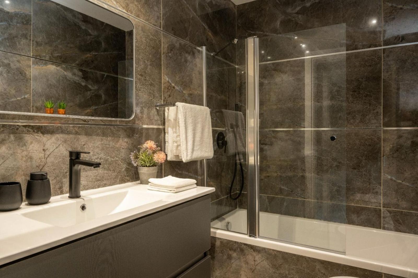 Mountain And Sea View - Penthouse With Private Pool Leilighet Eilat Eksteriør bilde